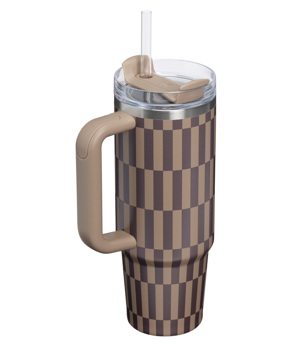 THE QUENCHER 2.0™ TUMBLER